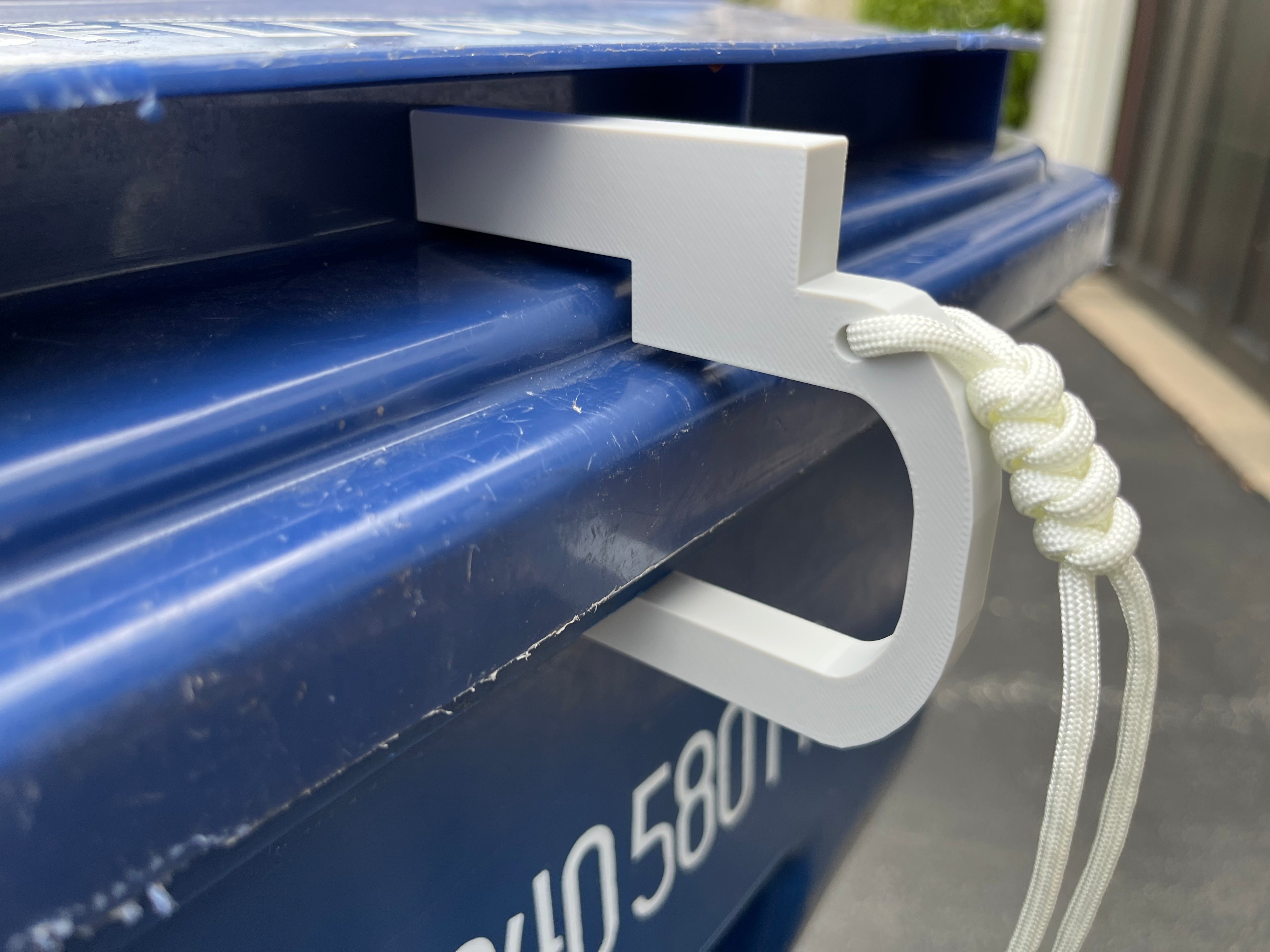 2 Pack With Rope Attachment - Garbage and Recycling