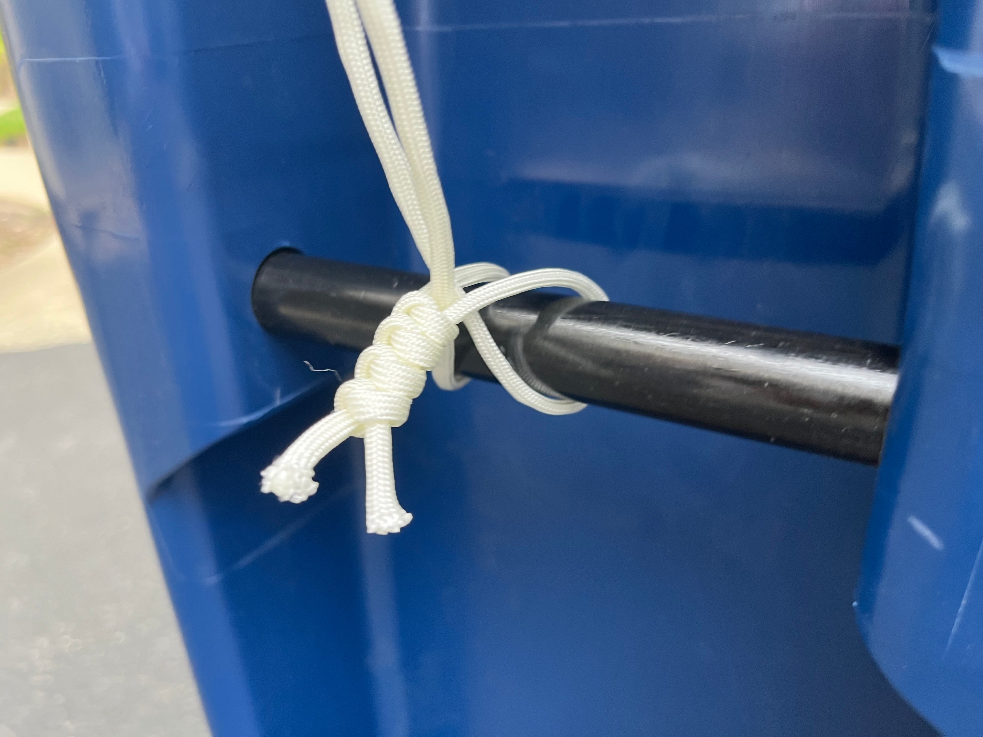Compost Can With Rope Attachment