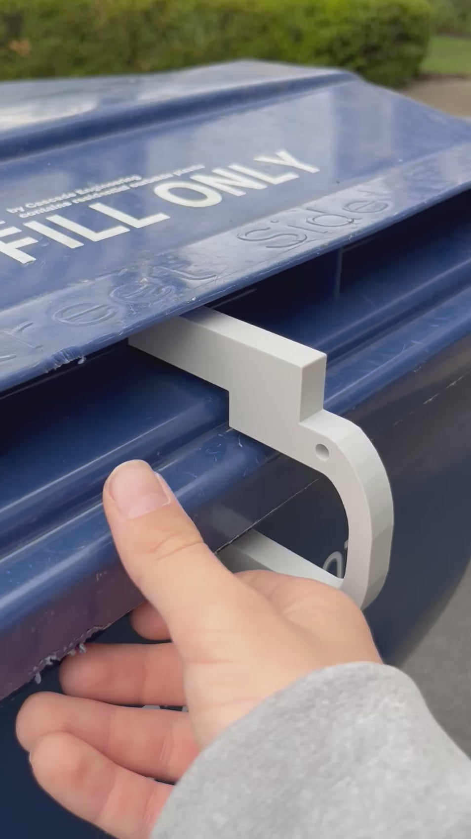 2 Pack With Rope Attachment - Garbage and Recycling